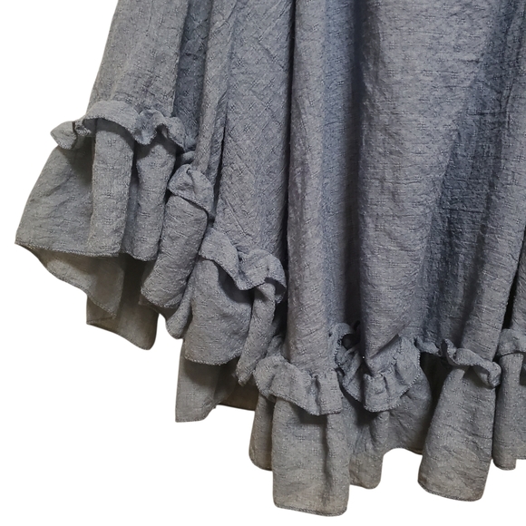 Ruffle Trim Vest Longline - Picture 9 of 11